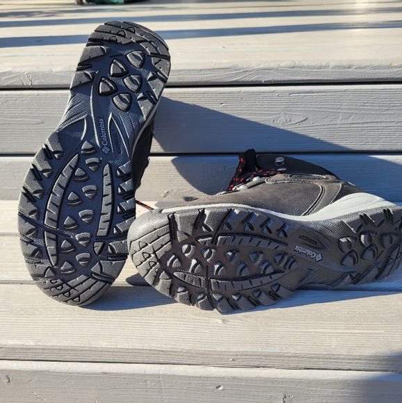 Columbia hiking boots - Picture 2 of 5
